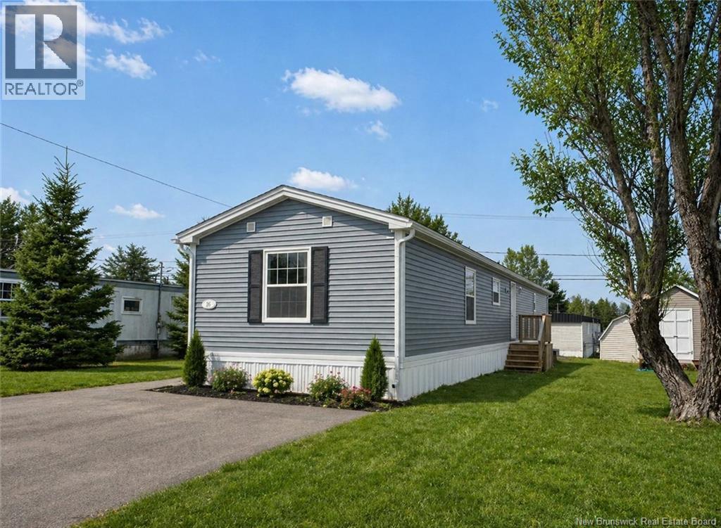 16 Tulip, Riverview, New Brunswick  E1B 5B5 - Photo 1 - NB132675