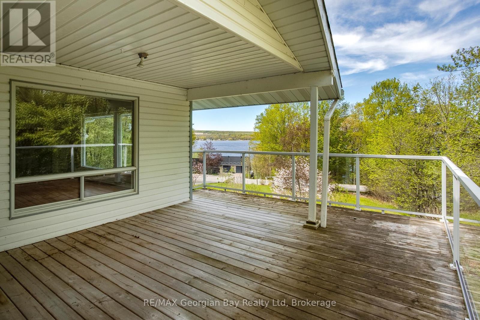 125 Gilwood Park Drive, Penetanguishene, Ontario  L9M 1Z1 - Photo 5 - S13156488