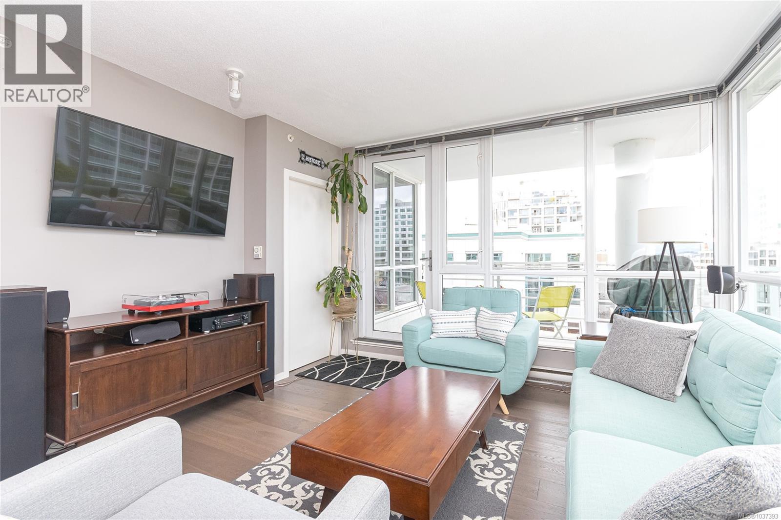 706 834 Johnson St, Victoria, British Columbia  V8W 1N3 - Photo 5 - 1037393