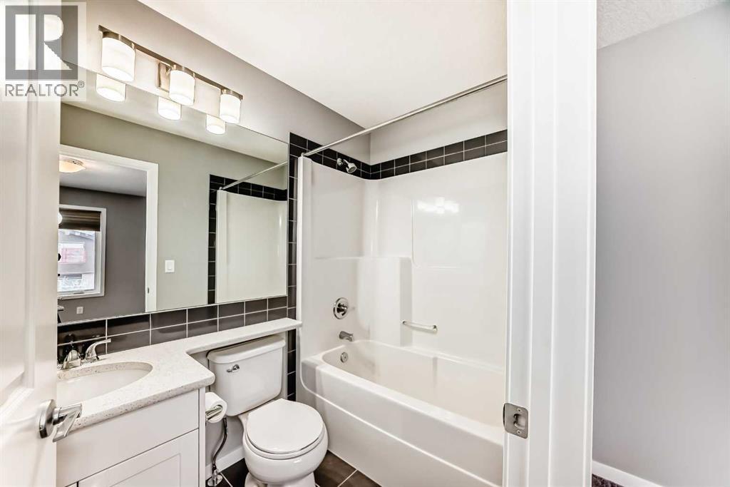 148 Howse Avenue NE, Calgary, Alberta  T3P 0W1 - Photo 22 - A2309609