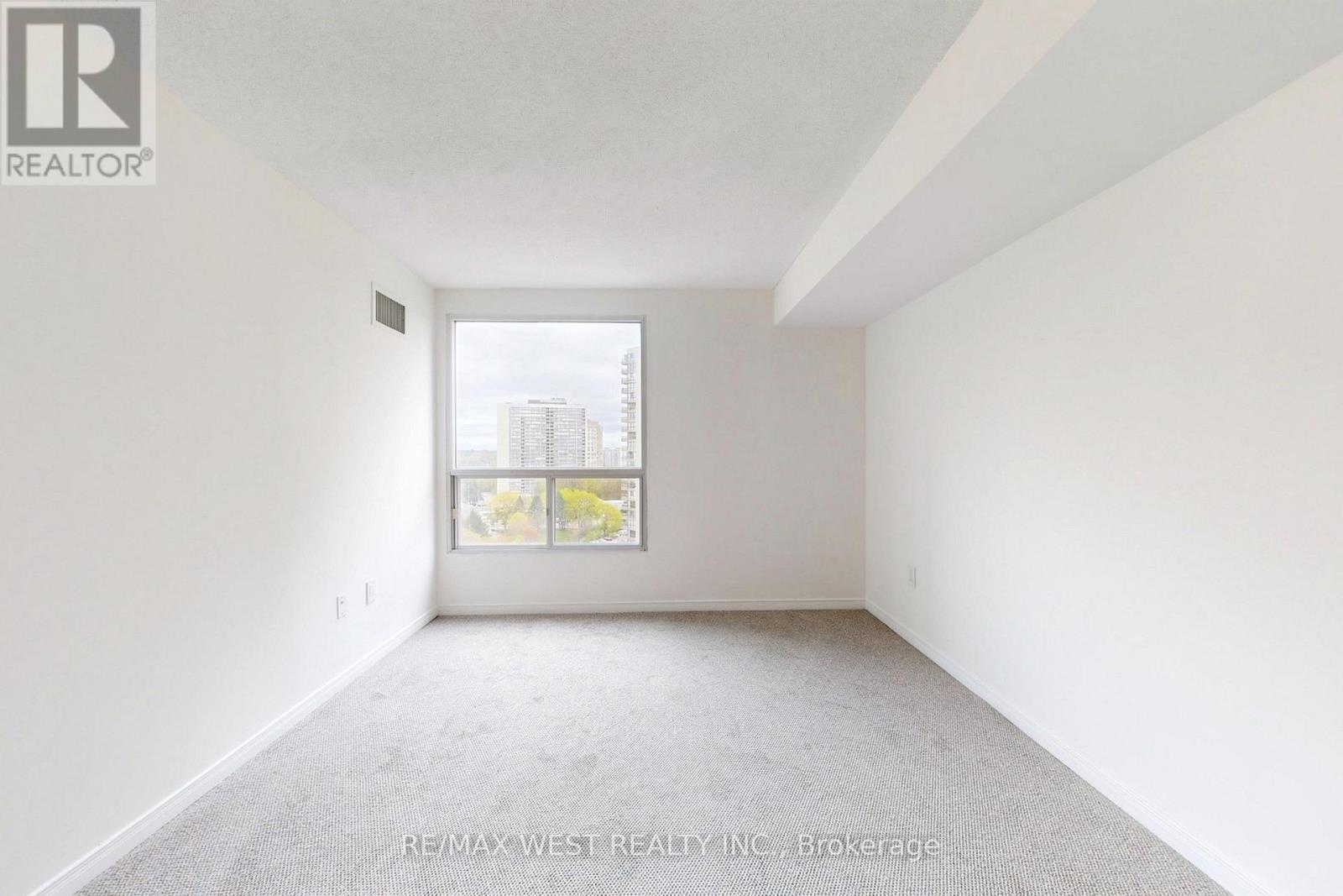 1302 - 5 Concorde Place, Toronto, Ontario  M3C 3M8 - Photo 22 - C13156430