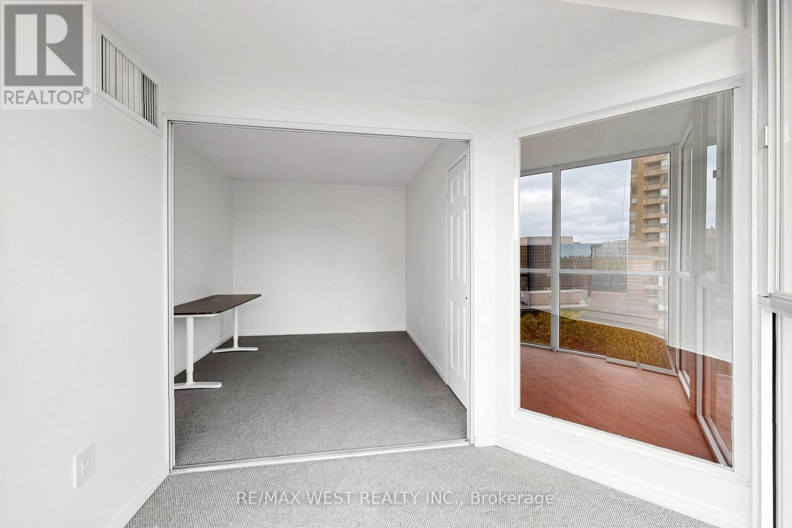1302 - 5 Concorde Place, Toronto, Ontario  M3C 3M8 - Photo 31 - C13156430