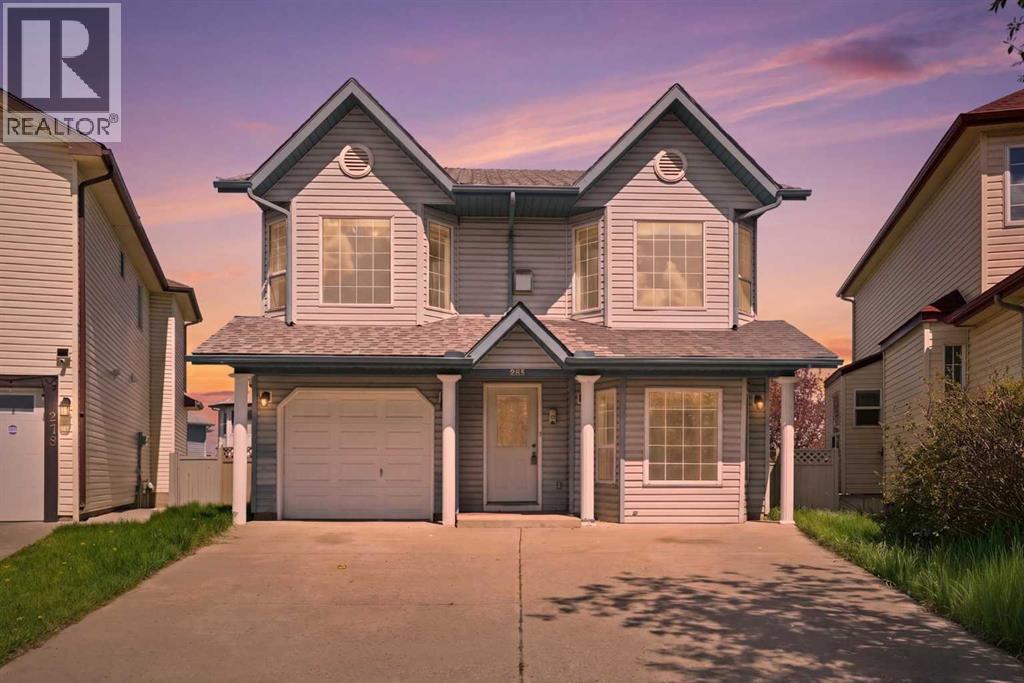 285 Fresno Place NE, Calgary, Alberta  T1Y 6Y3 - Photo 1 - A2312474