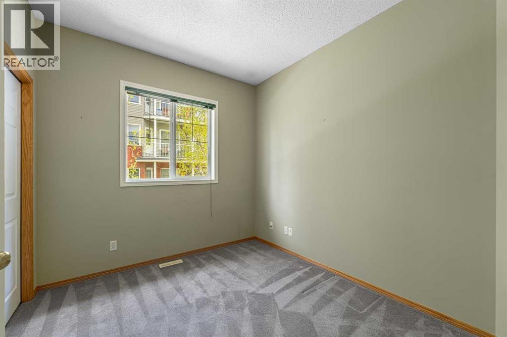 44 Prestwick Pond Terrace SE, Calgary, Alberta  T2Z 3Z8 - Photo 16 - A2312751