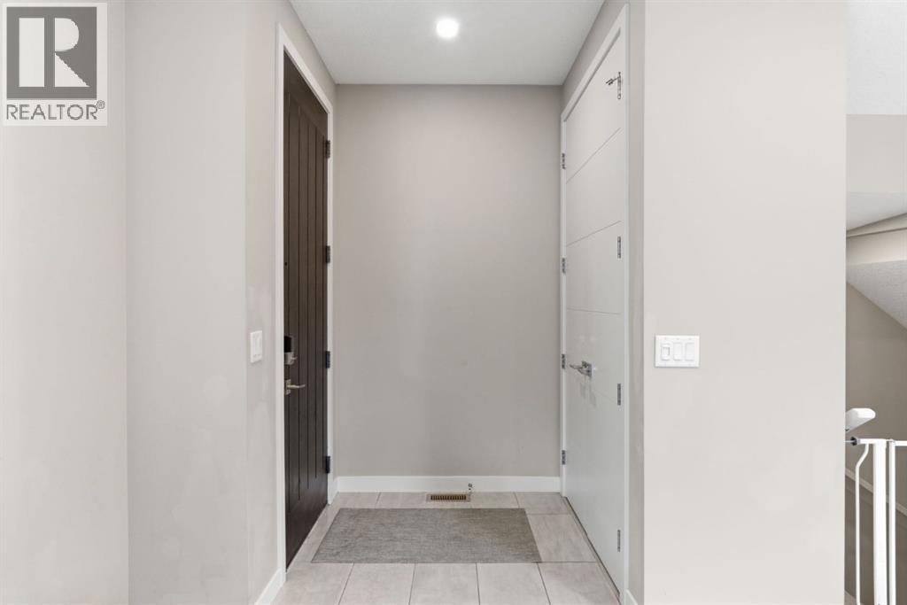 1, 1707 33 Avenue SW, Calgary, Alberta  T2T 1Y8 - Photo 5 - A2313009