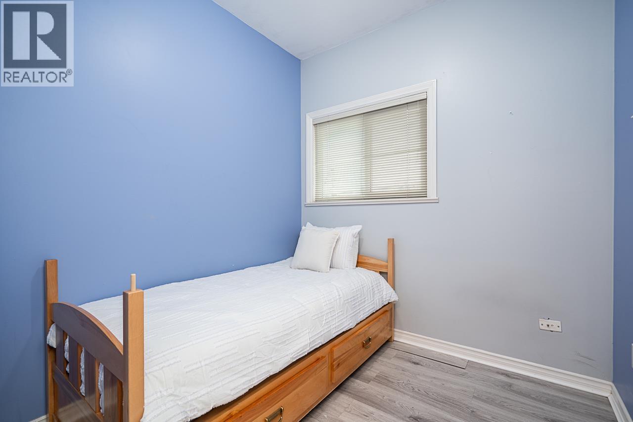 7408 18th Avenue, Burnaby, British Columbia  V3N 1H5 - Photo 12 - R3126275