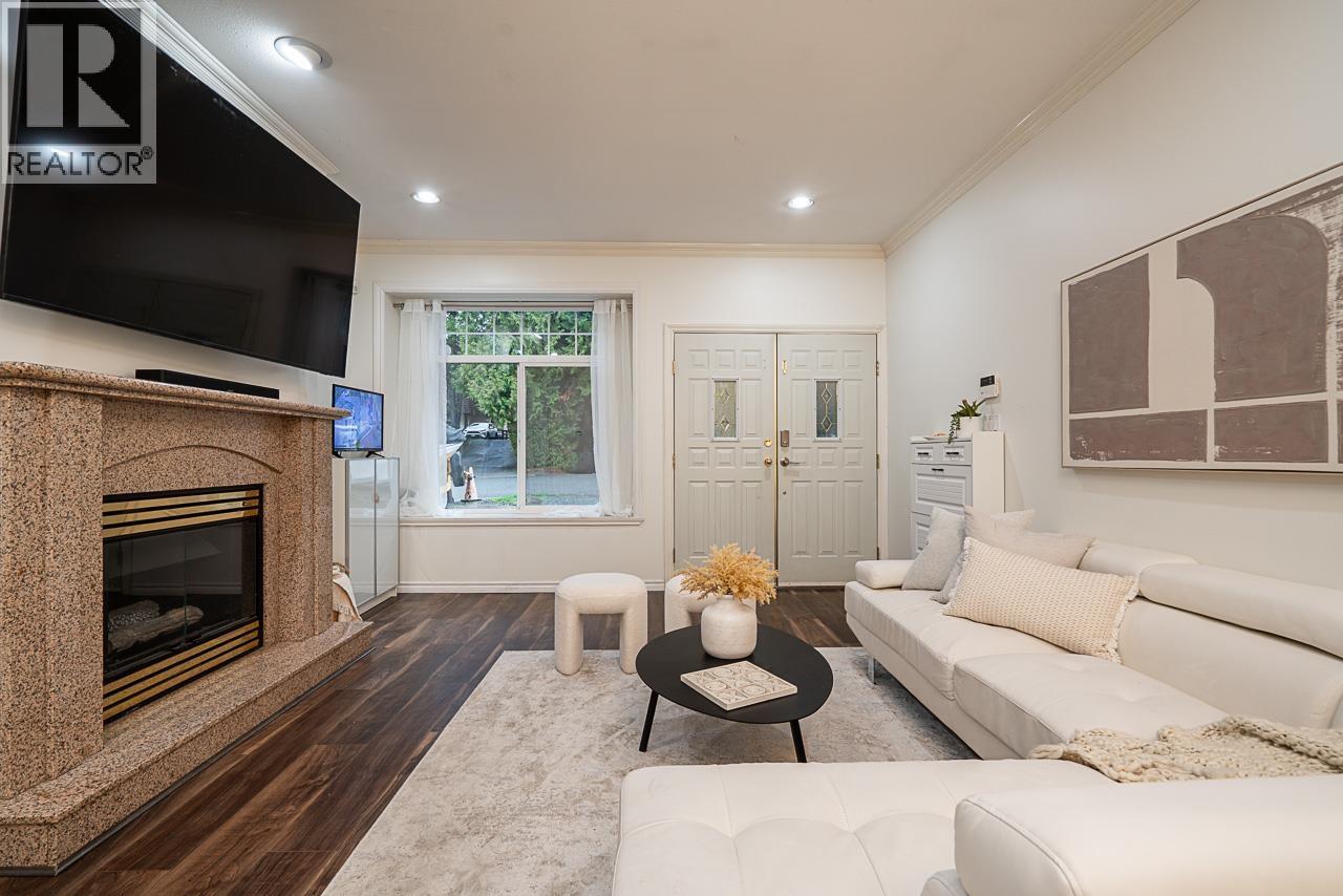 7408 18th Avenue, Burnaby, British Columbia  V3N 1H5 - Photo 14 - R3126275