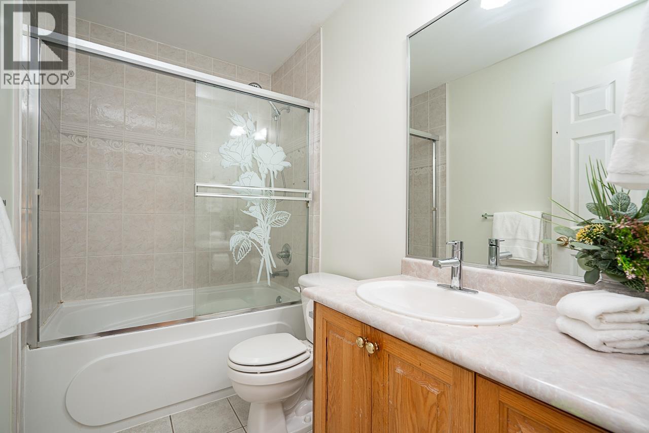 7408 18th Avenue, Burnaby, British Columbia  V3N 1H5 - Photo 26 - R3126275