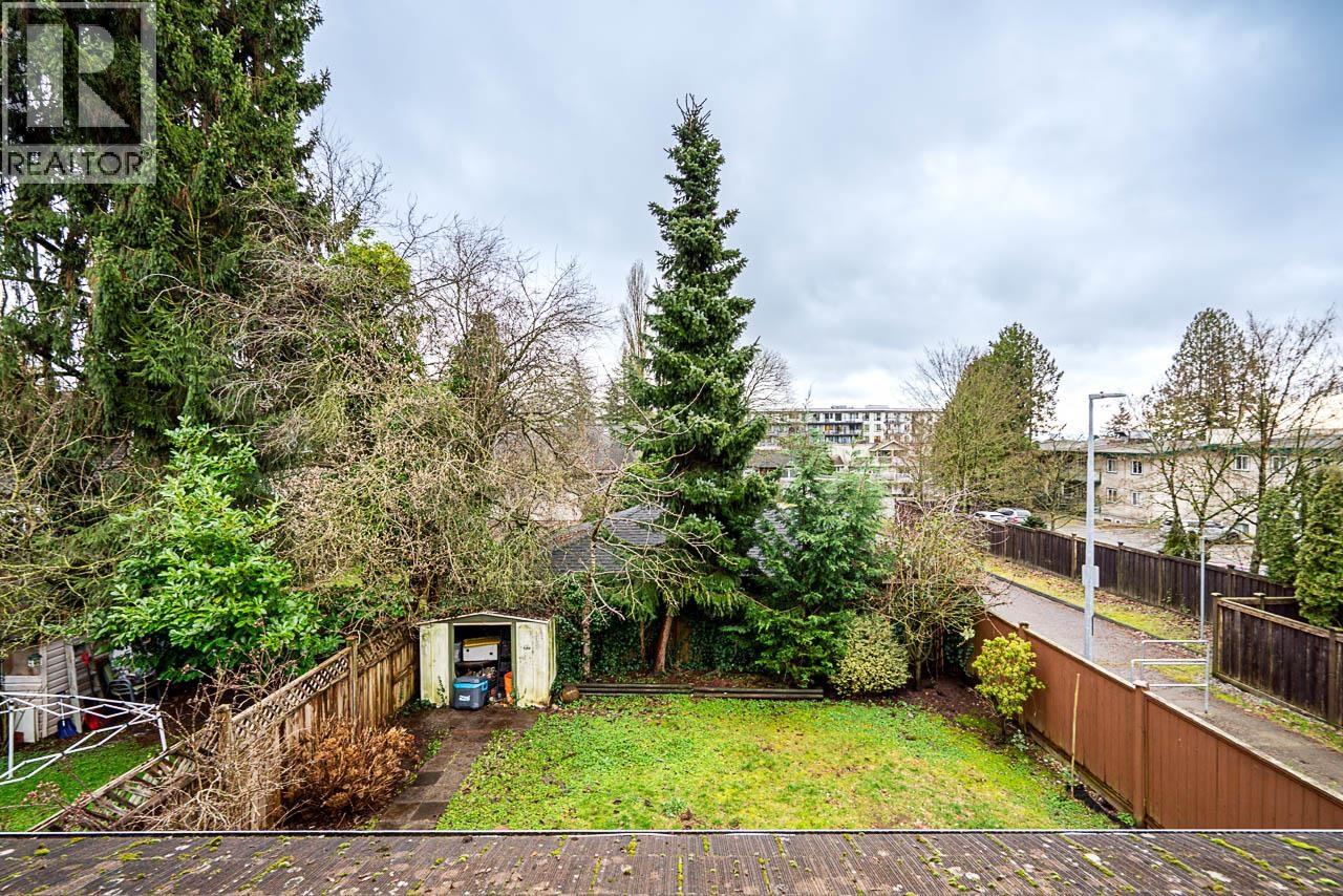 7408 18th Avenue, Burnaby, British Columbia  V3N 1H5 - Photo 9 - R3126275