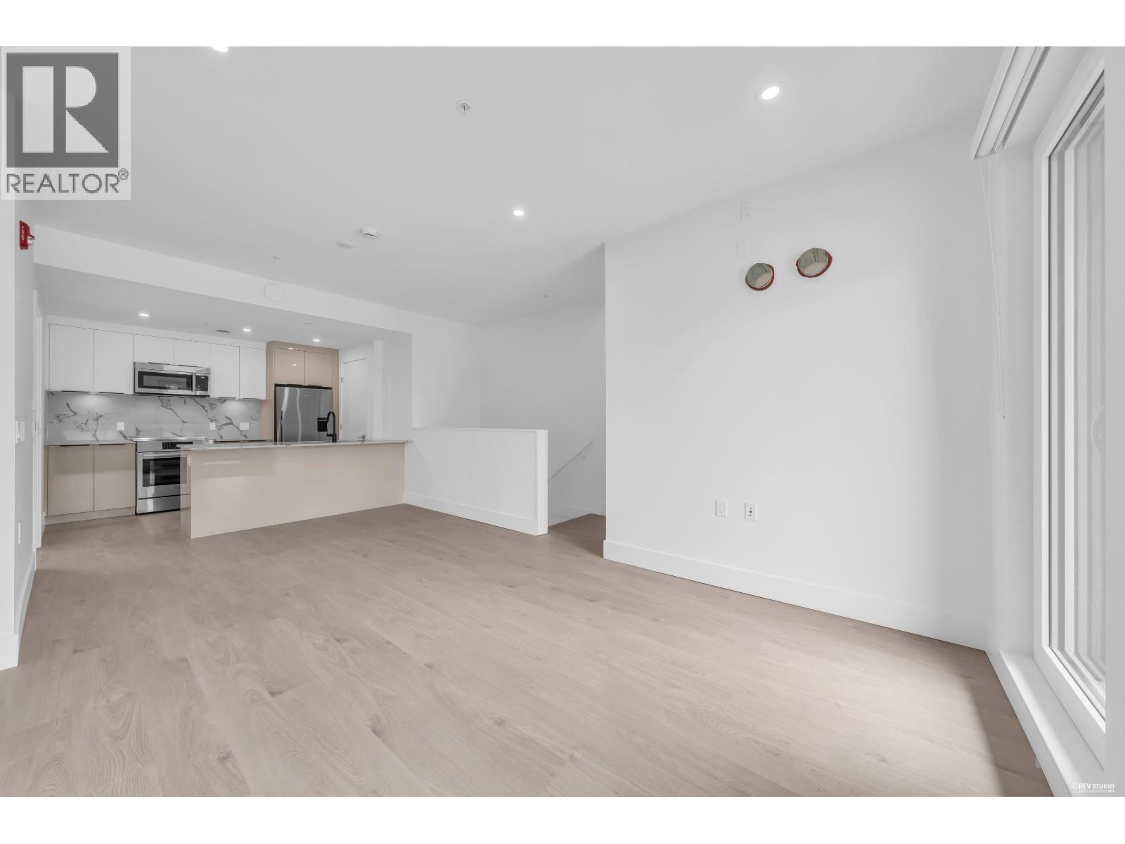 315 2250 E 1st Avenue, Vancouver, British Columbia  V5N 1B6 - Photo 13 - R3126277