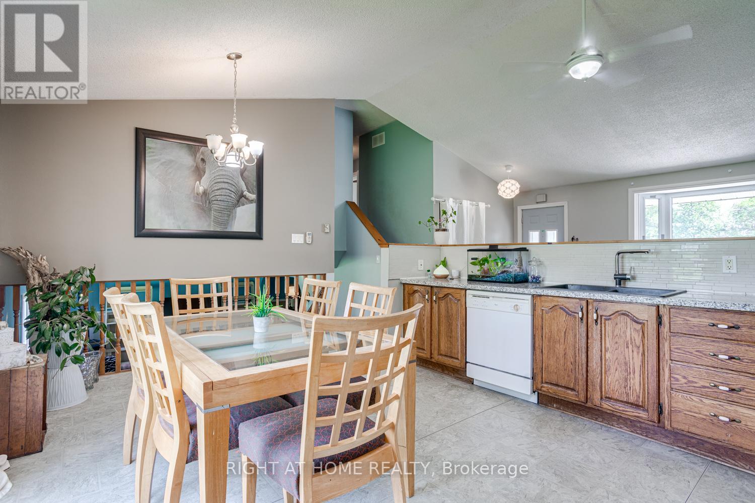 2903 Pine Point Road, Scugog, Ontario  L9L 1B4 - Photo 6 - E13156482