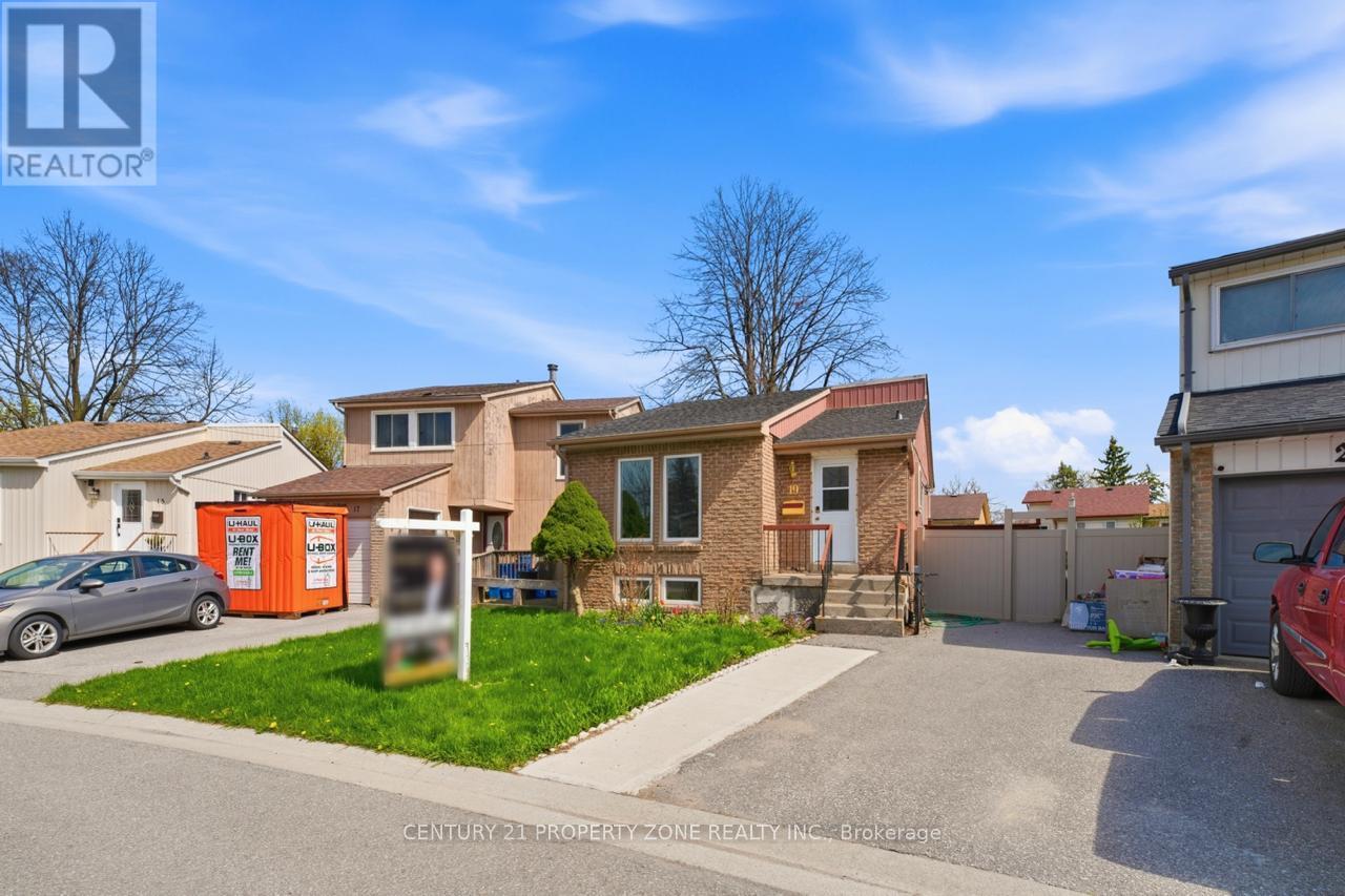 51 - 19 MEDLEY LANE, Ajax, Ontario