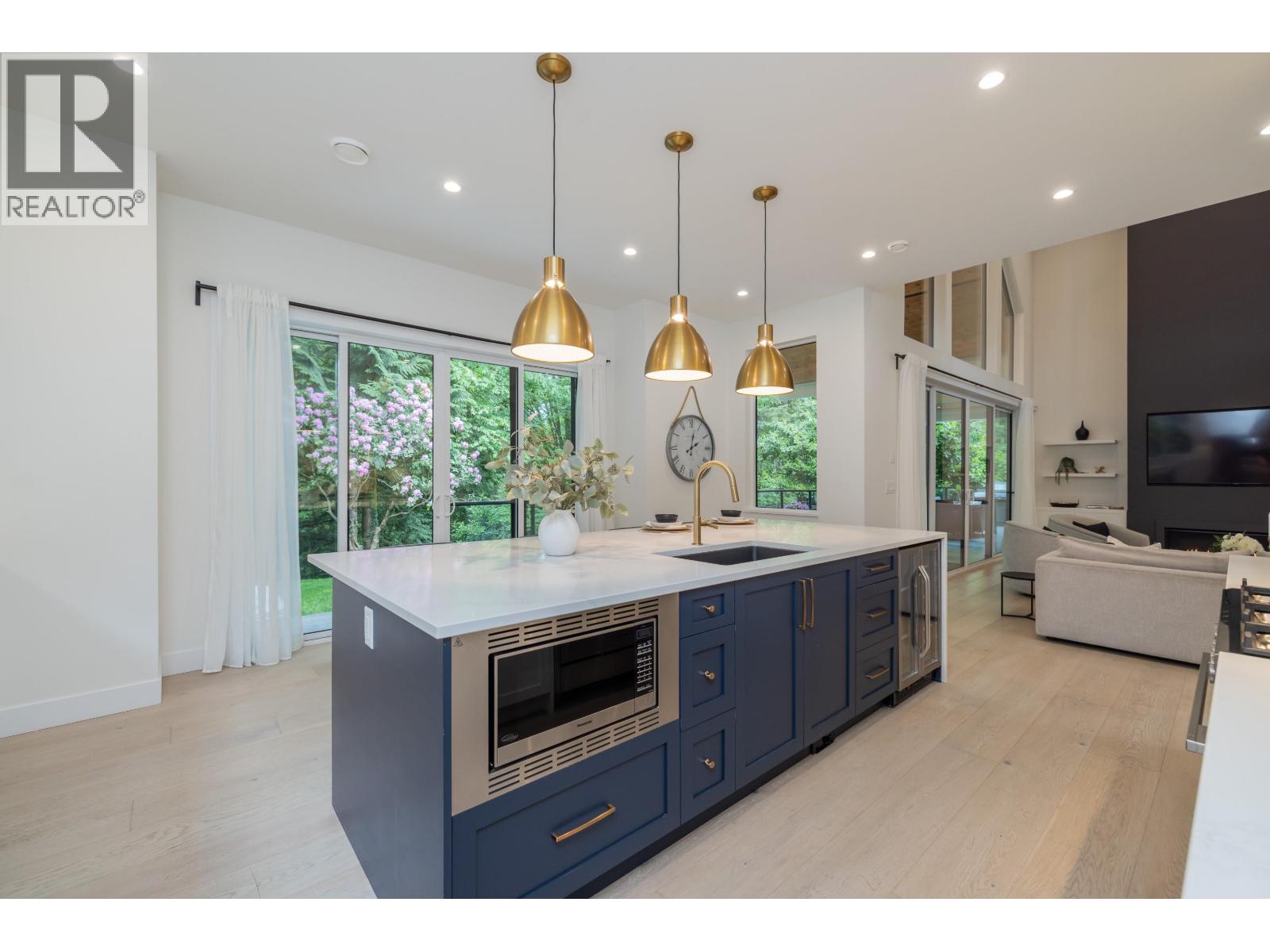 948 Poirier Street, Coquitlam, British Columbia  V3J 6C4 - Photo 15 - R3126287