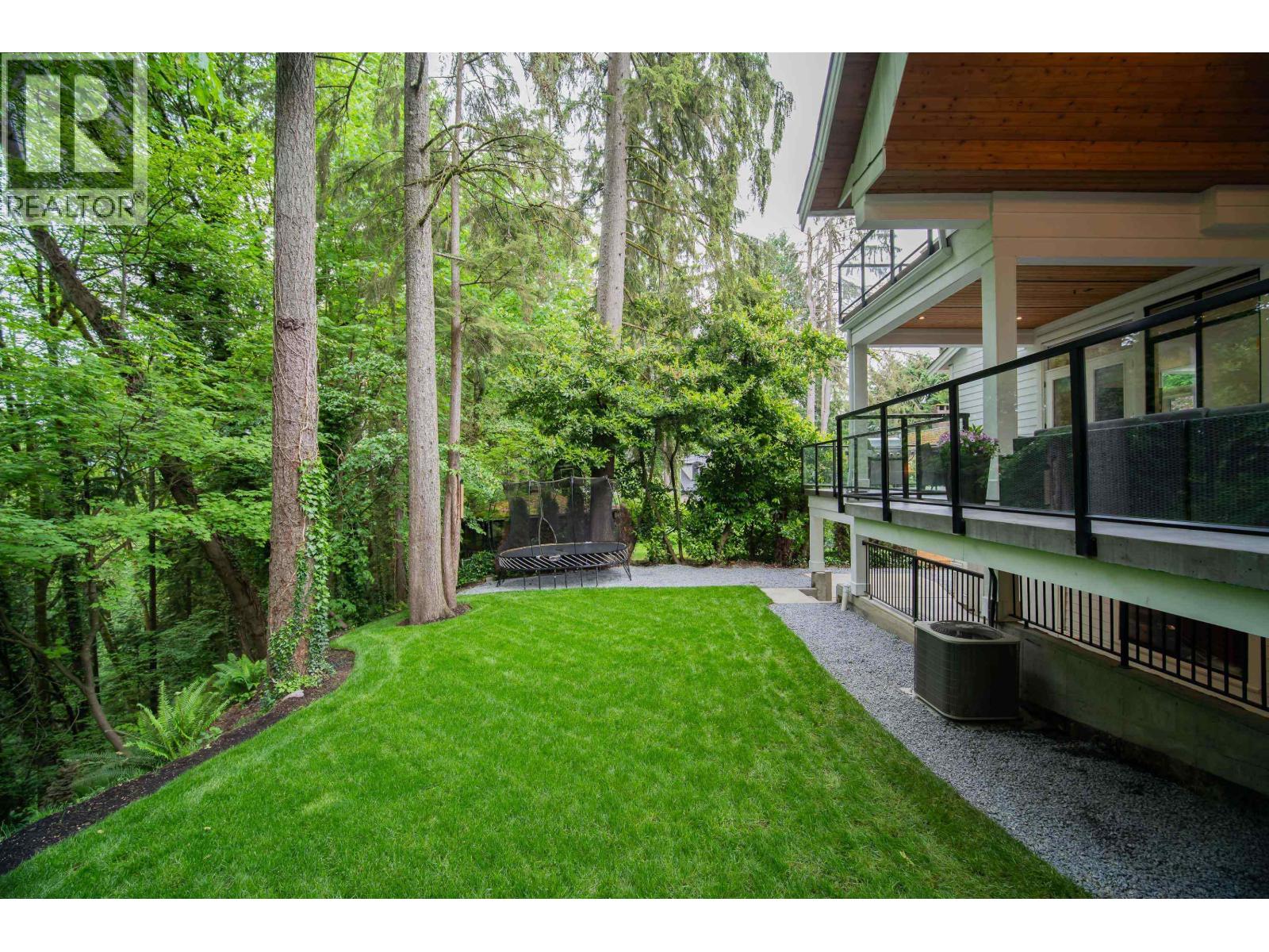 948 Poirier Street, Coquitlam, British Columbia  V3J 6C4 - Photo 40 - R3126287