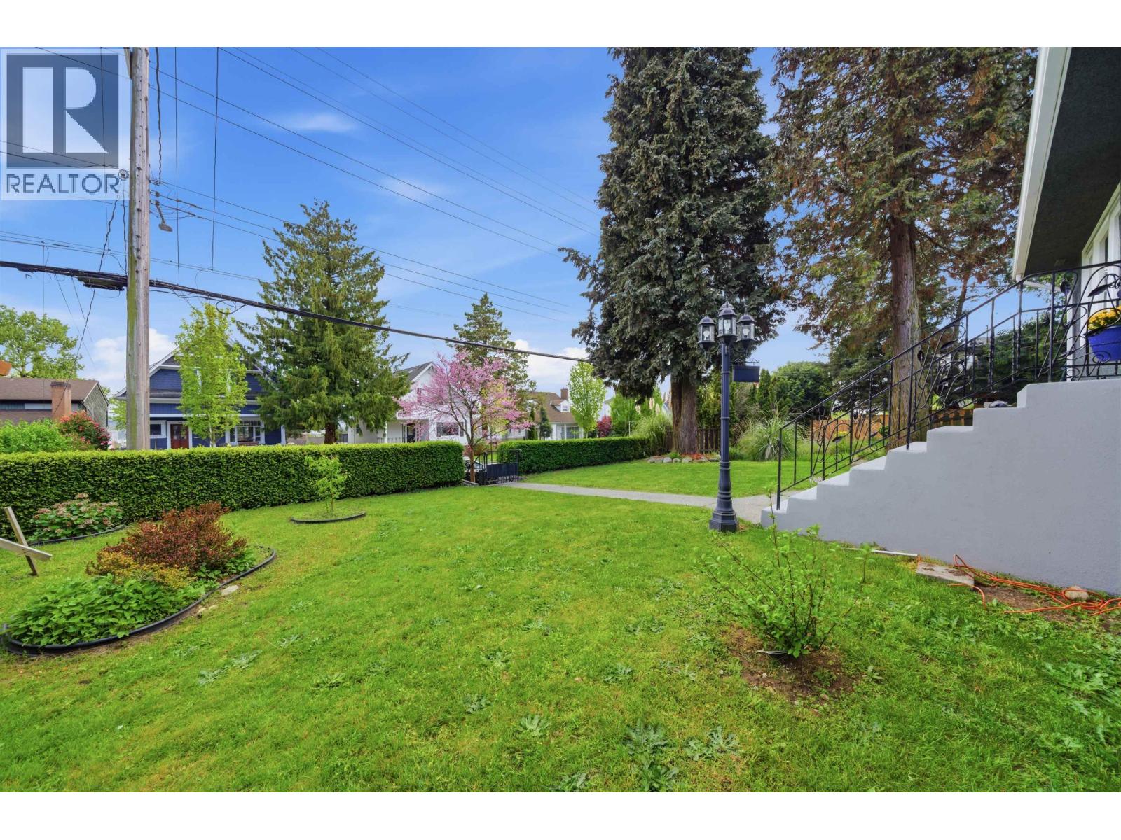 1315 Eighth Avenue, New Westminster, British Columbia  V3M 2S2 - Photo 34 - R3126299