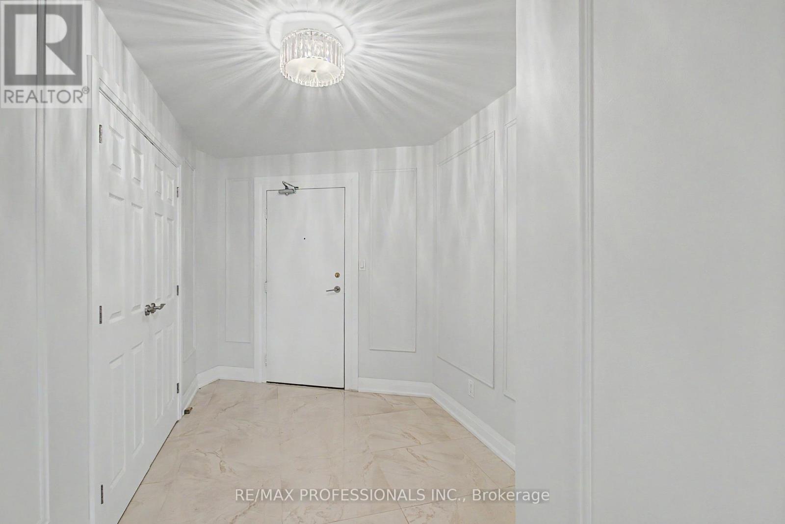 309 - 2000 Islington Avenue, Toronto, Ontario  M9P 3S7 - Photo 8 - W13145824