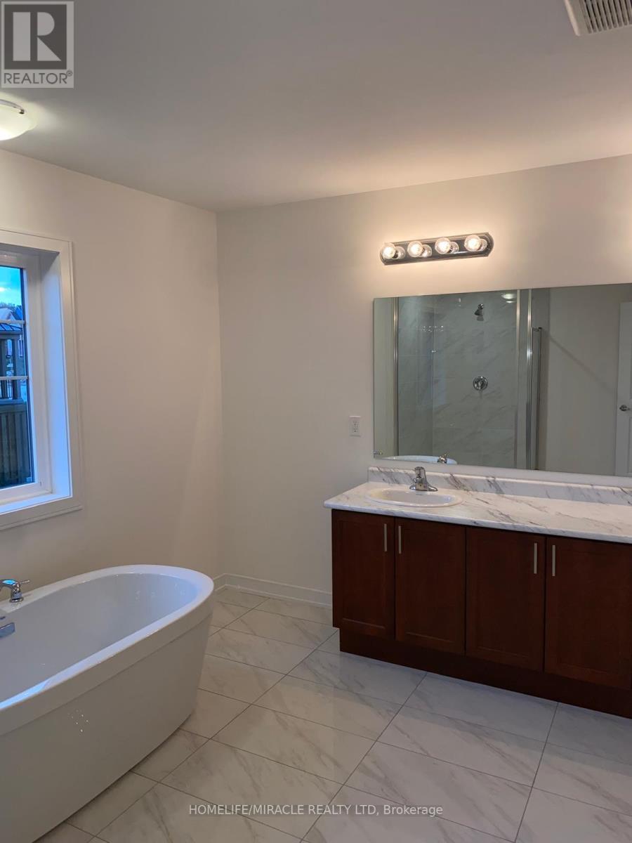 335 Reg Harrison Trail, Newmarket, Ontario  L3X 0M2 - Photo 20 - N13156512