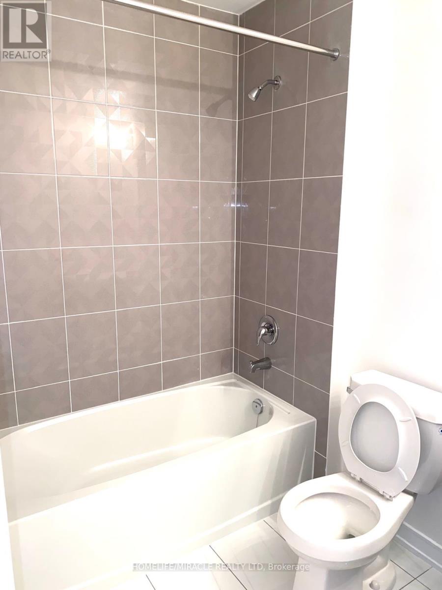 335 Reg Harrison Trail, Newmarket, Ontario  L3X 0M2 - Photo 22 - N13156512