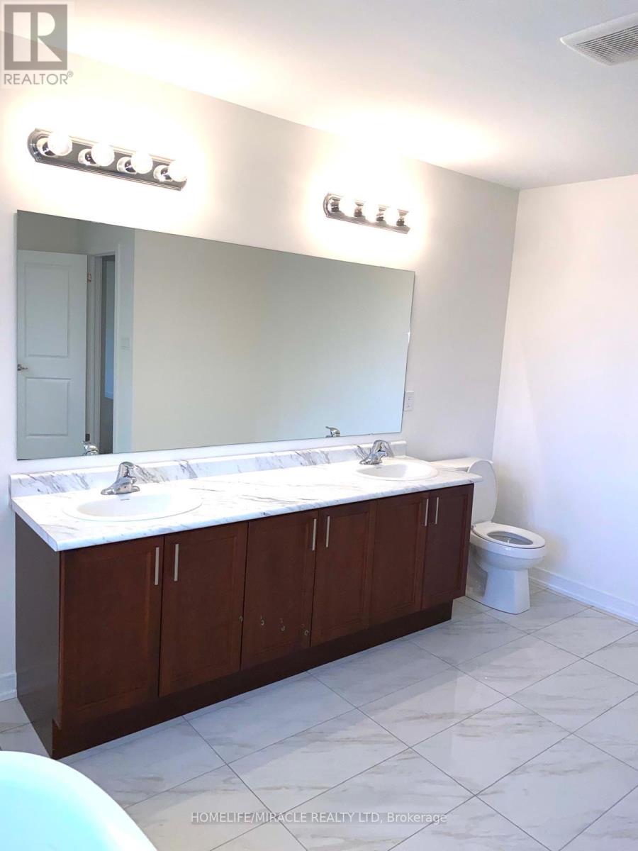 335 Reg Harrison Trail, Newmarket, Ontario  L3X 0M2 - Photo 24 - N13156512