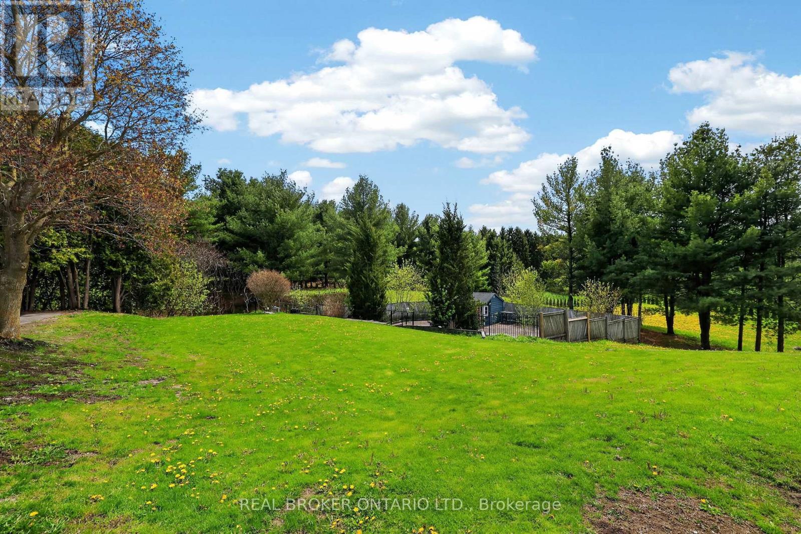 26 Orchard Court, East Gwillimbury, Ontario  L0G 1M0 - Photo 37 - N13156574