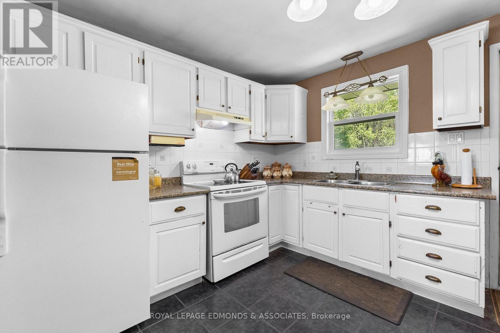 346 Hila Road, Whitewater Region, Ontario  K8A 6W3 - Photo 16 - X13156122