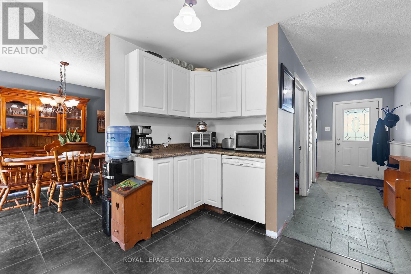 346 Hila Road, Whitewater Region, Ontario  K8A 6W3 - Photo 17 - X13156122