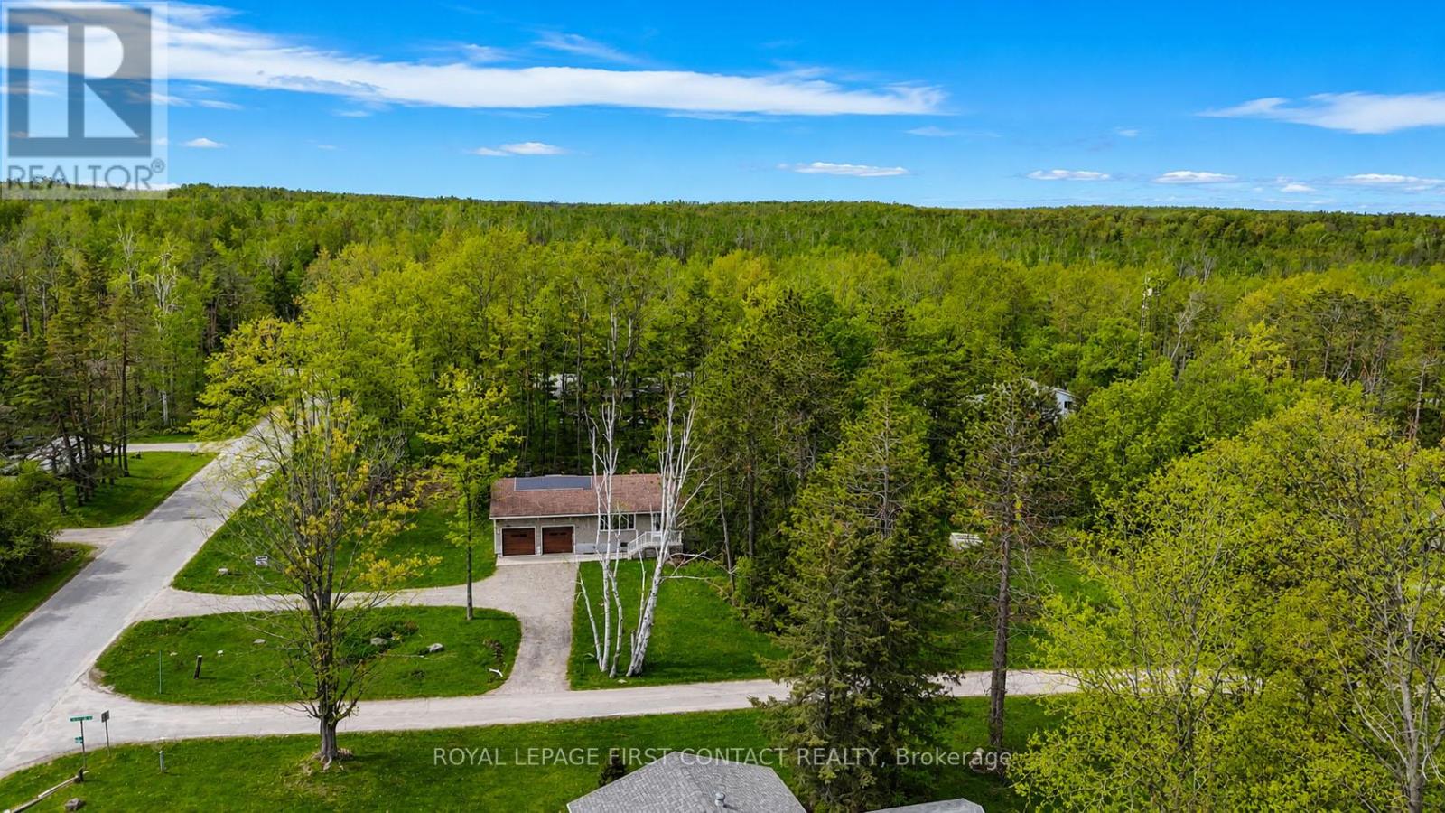303 Shoreline Drive, Oro-Medonte, Ontario  L0L 1T0 - Photo 10 - S13156422
