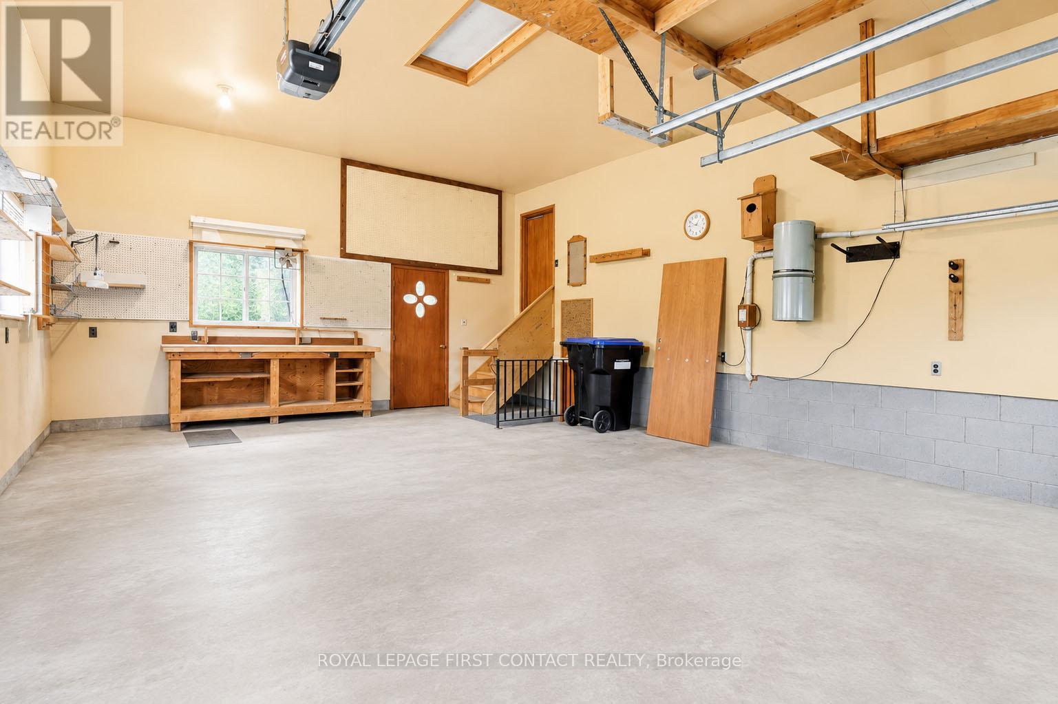 303 Shoreline Drive, Oro-Medonte, Ontario  L0L 1T0 - Photo 24 - S13156422