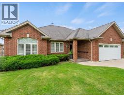26 GOLFVIEW, Kingsville, Ontario