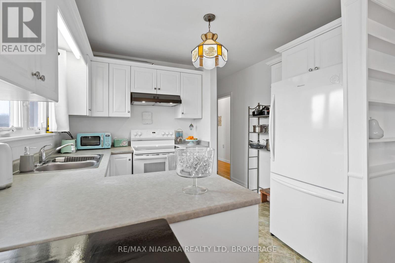 13 Ridgewood Avenue, Port Colborne, Ontario  L3K 5N5 - Photo 17 - X12956262