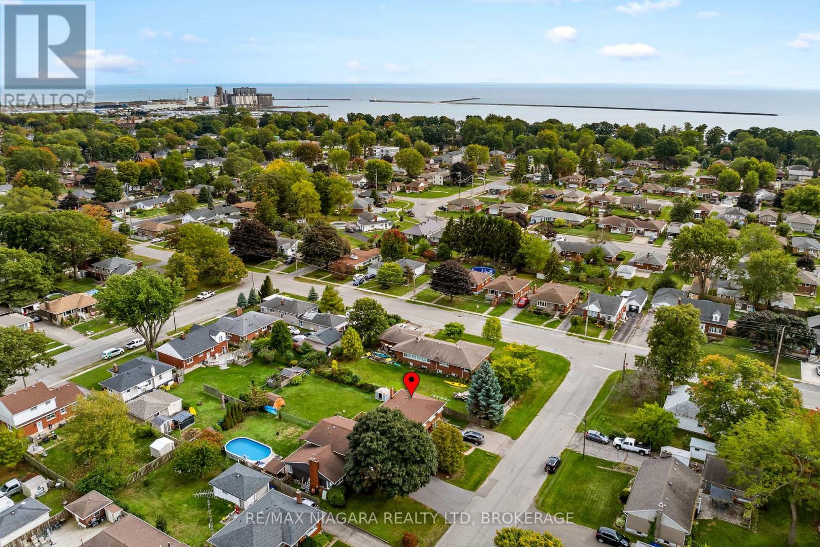 13 Ridgewood Avenue, Port Colborne, Ontario  L3K 5N5 - Photo 32 - X12956262