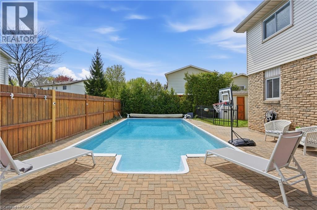 1 Oakmeadow Place, St. Catharines, Ontario  L2N 5X6 - Photo 31 - 40832214