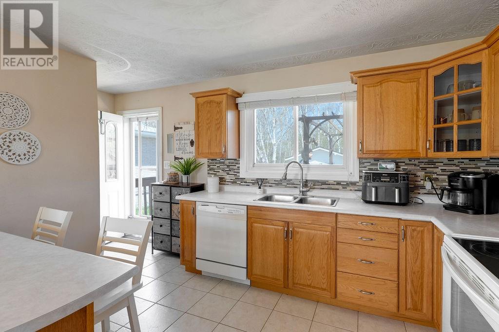 141 Main St E, Chelmsford, Ontario  P0M 1L0 - Photo 8 - 2127949