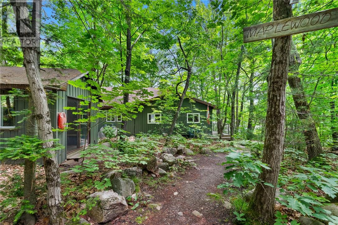 1 Maplewood, French River, Ontario  P0M 1A0 - Photo 13 - 2127734