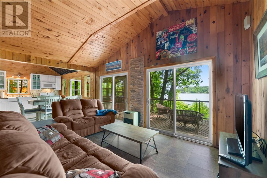 1 Maplewood, French River, Ontario  P0M 1A0 - Photo 15 - 2127734
