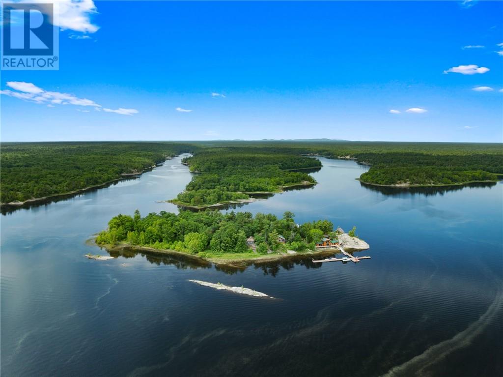 1 Maplewood, French River, Ontario  P0M 1A0 - Photo 3 - 2127734
