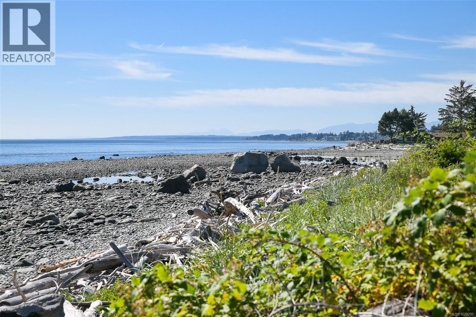 302 536 Island Hwy, Campbell River, British Columbia  V9W 1A5 - Photo 33 - 1029295