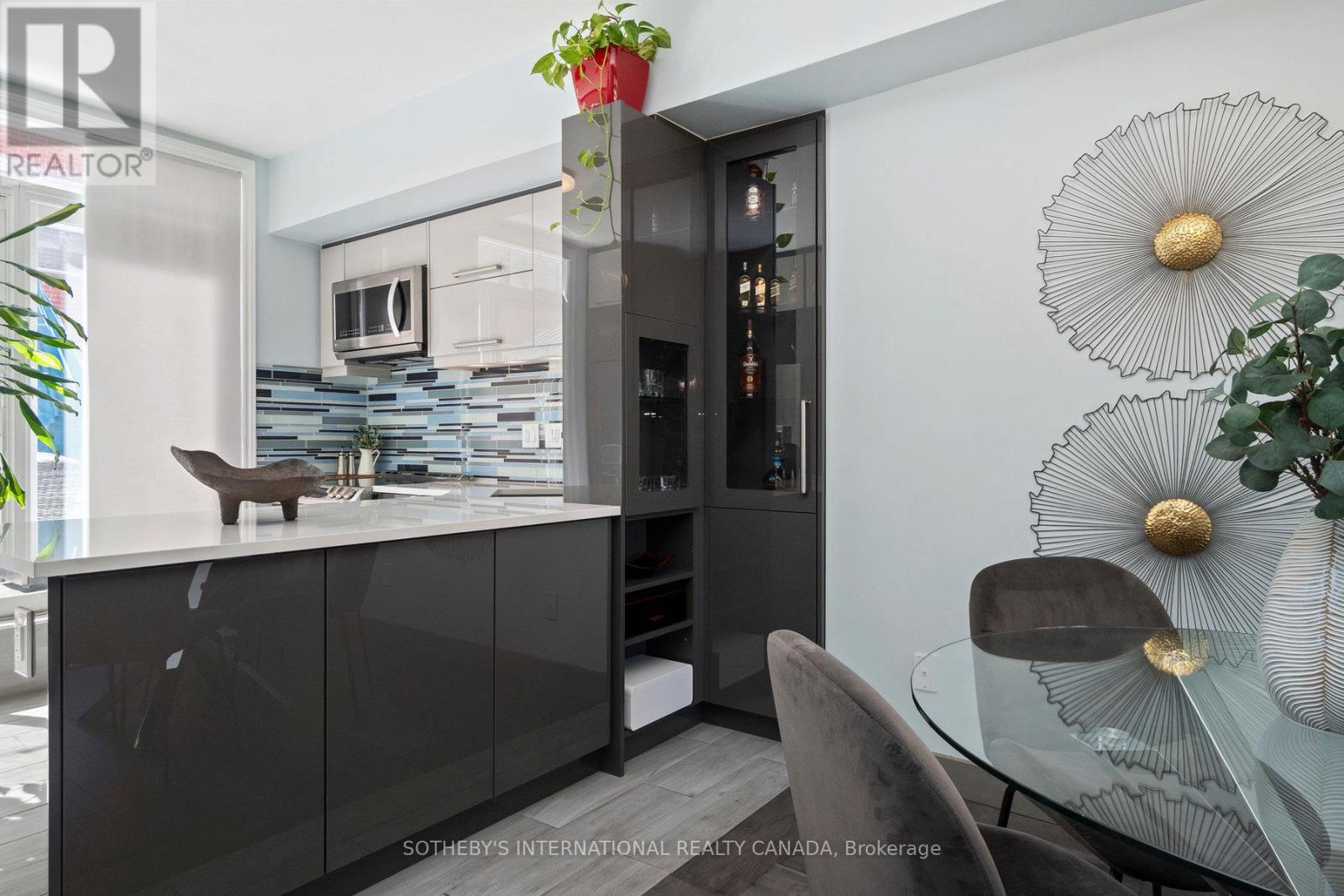 30 Michael Power Place, Toronto, Ontario M9A 5G9 - Photo 12 - W13156438