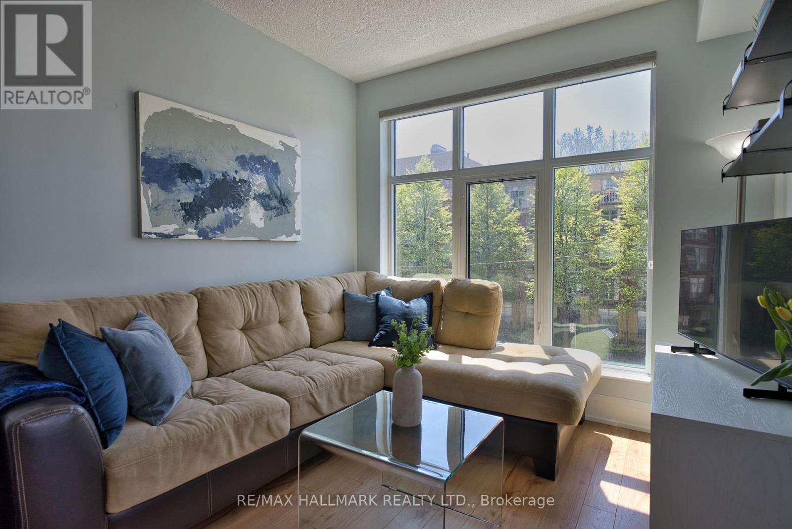 316 - 2 Old Mill Drive, Toronto (High Park-Swansea), Ontario  M6S 0A2 - Photo 11 - W13156454