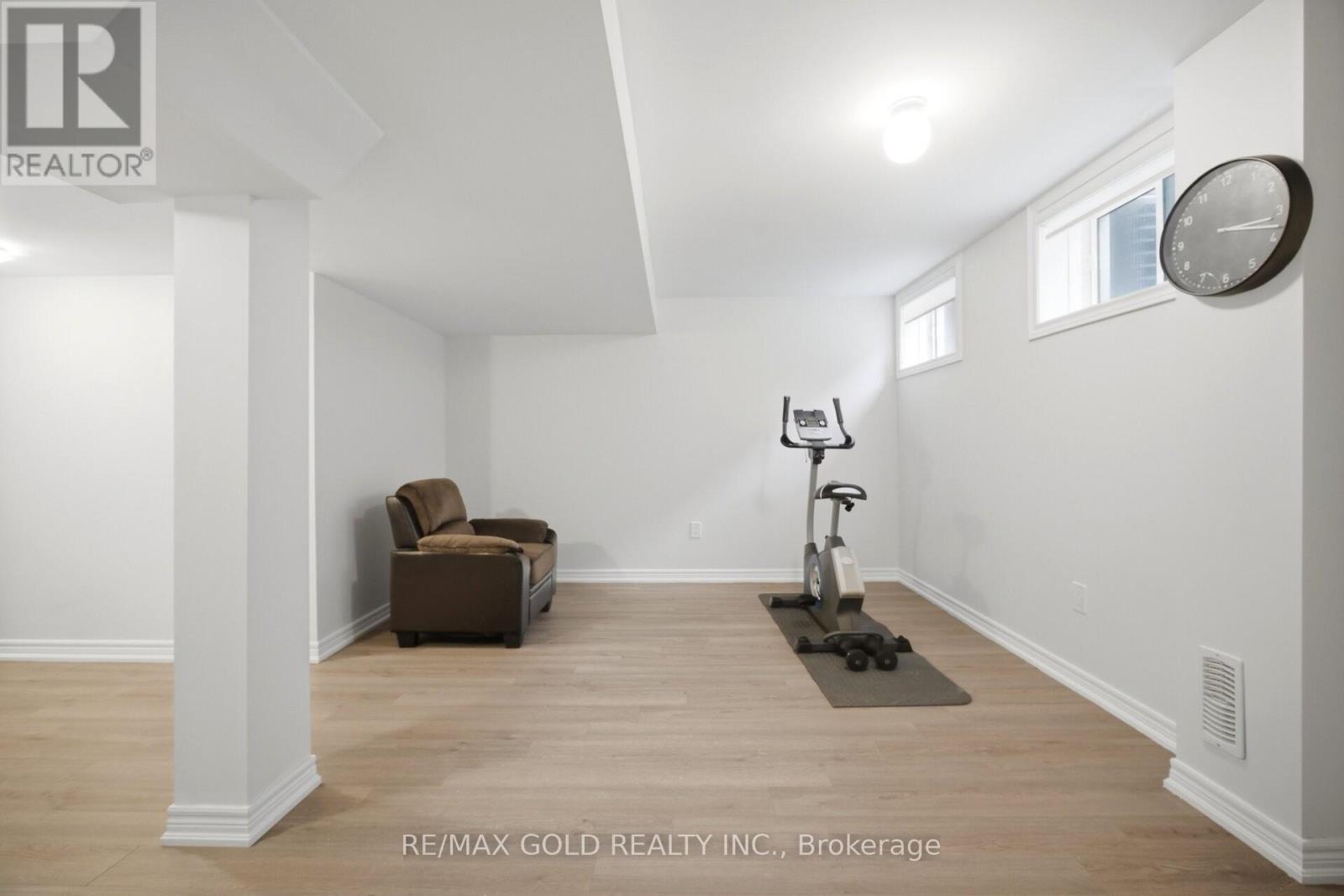 41 Davenfield Circle, Brampton, Ontario  L6P 2P7 - Photo 21 - W13156528