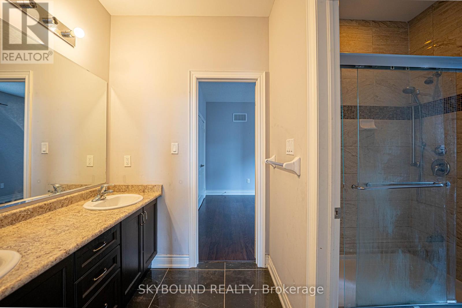 3217 Meadow Marsh Crescent, Oakville, Ontario  L6H 7H5 - Photo 17 - W13156584