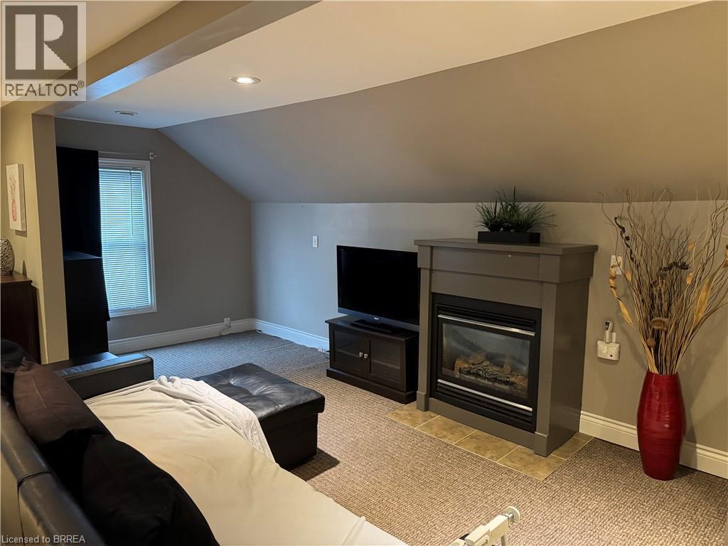 188 Brant Avenue, Brantford, Ontario  N3T 3H9 - Photo 6 - 40830649