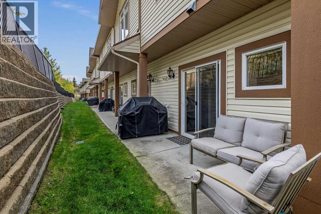 1, 164 Rockyledge View NW, Calgary, Alberta  T3G 6B2 - Photo 18 - A2304220