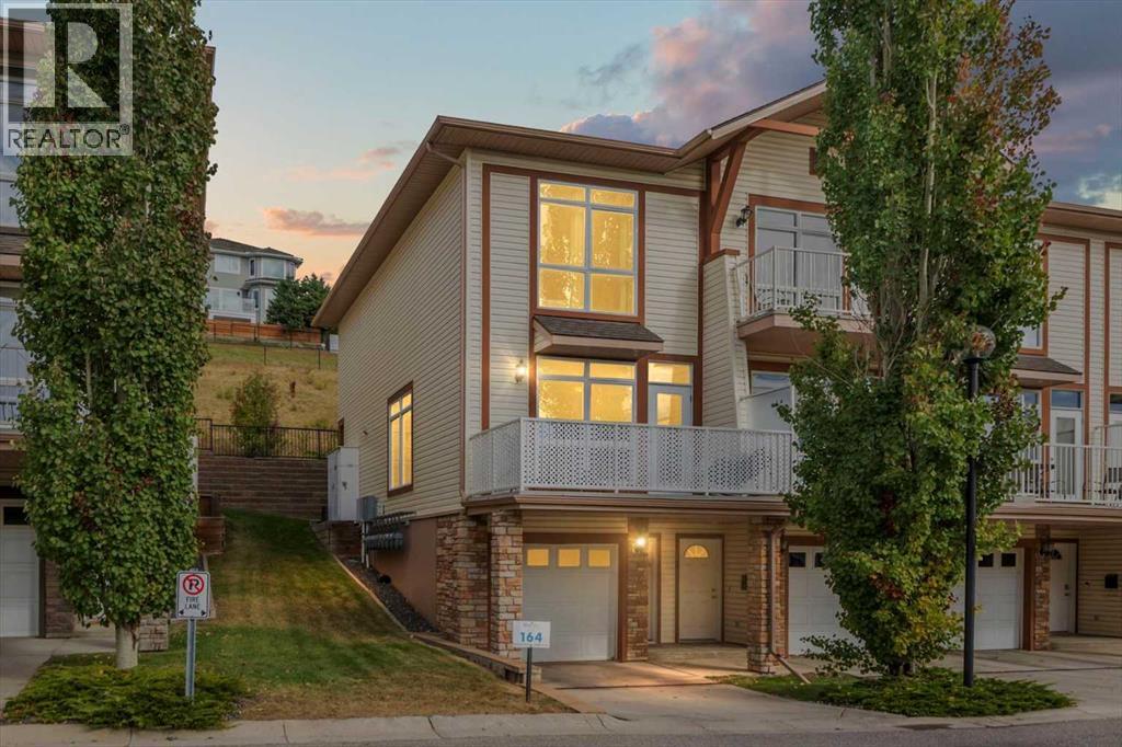 1, 164 Rockyledge View NW, Calgary, Alberta  T3G 6B2 - Photo 1 - A2304220