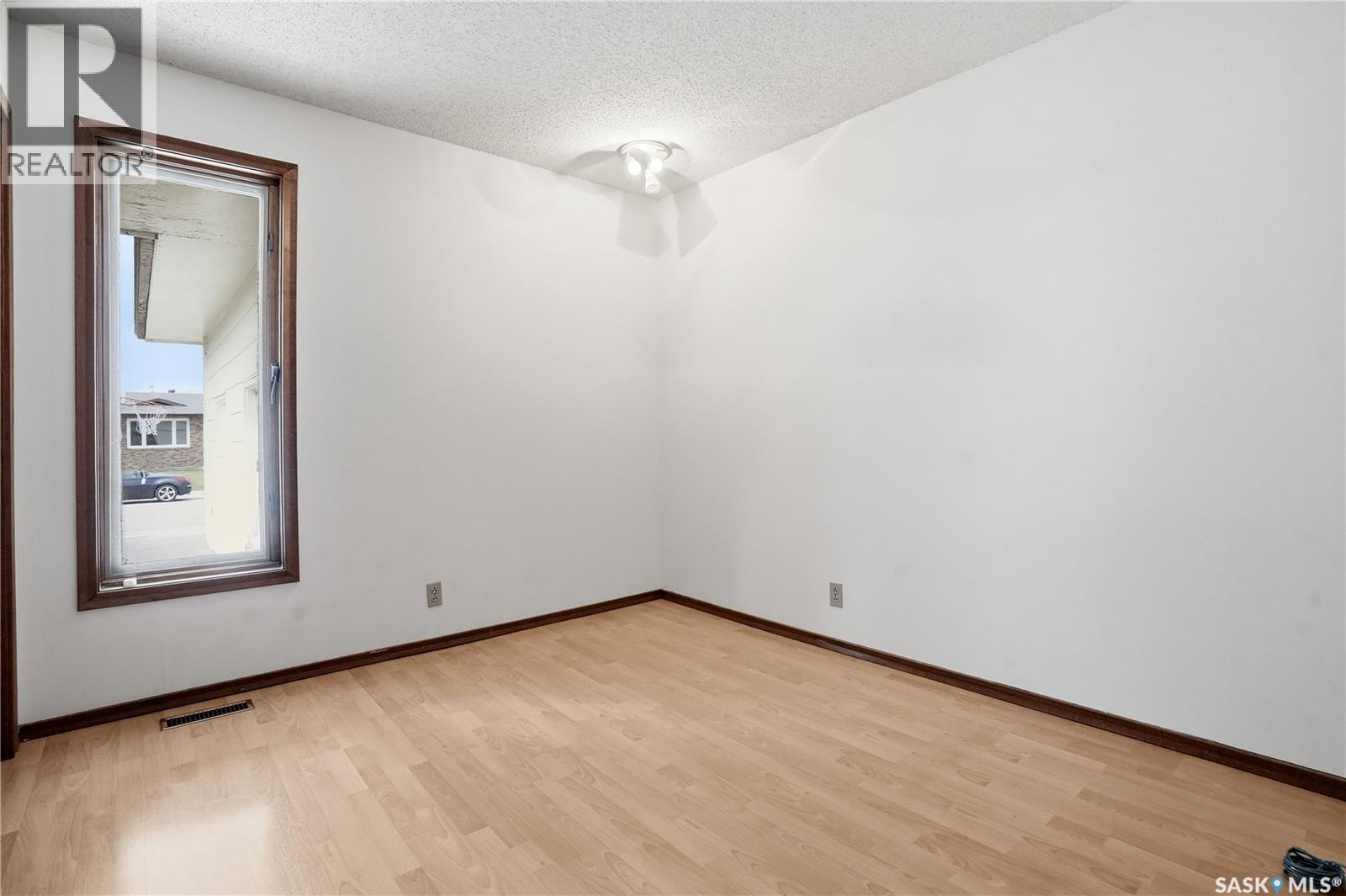 43 Springstein Avenue, Regina, Saskatchewan  S4R 7J4 - Photo 19 - SK036661