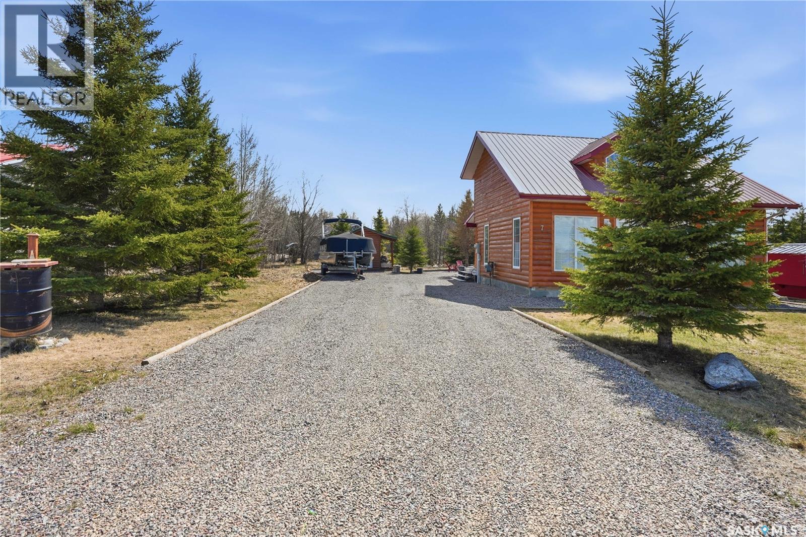 7 Pine Drive, Candle Lake, Saskatchewan  S0J 3E0 - Photo 3 - SK036640