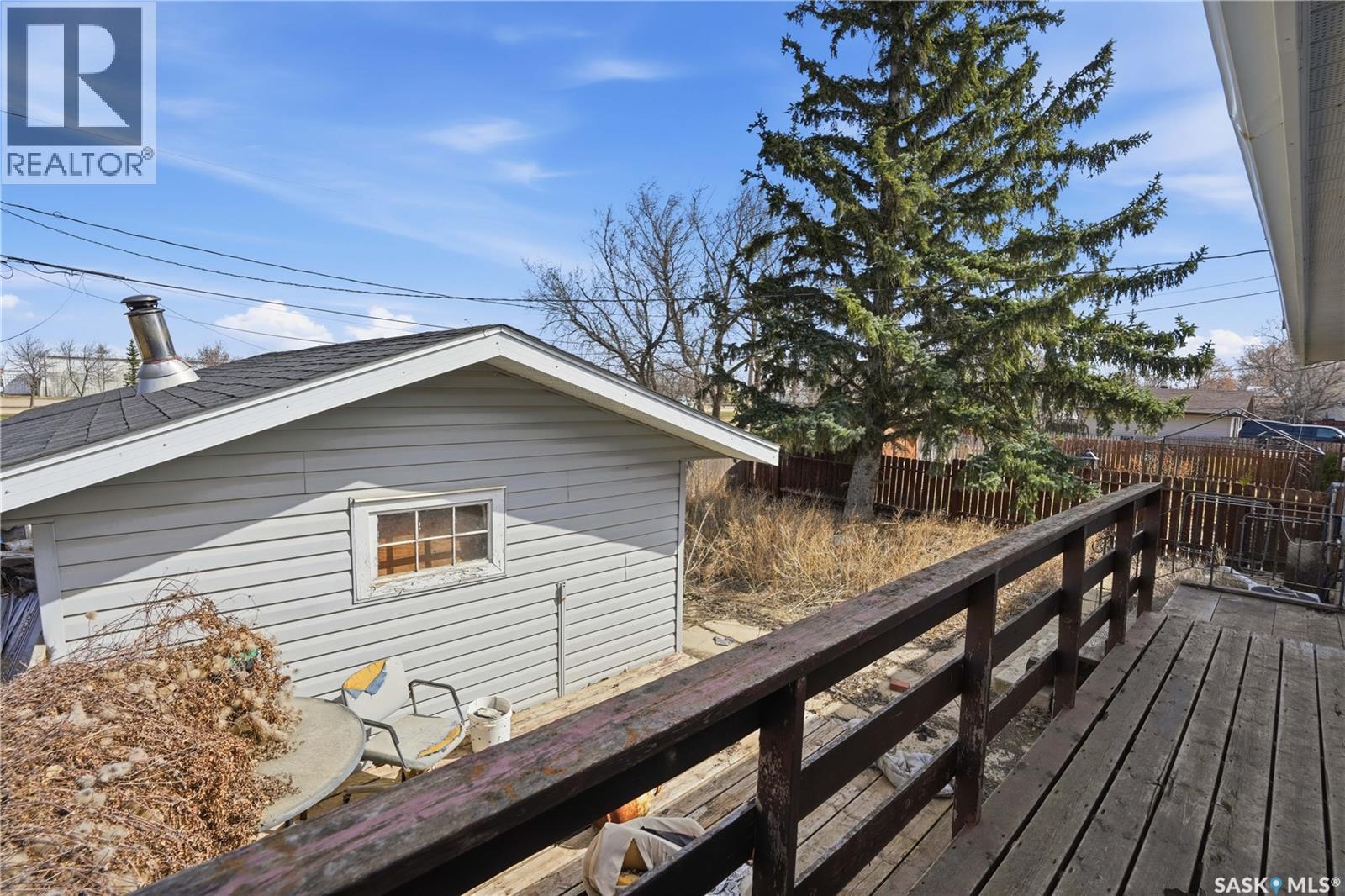 512 4th Avenue W, Assiniboia, Saskatchewan  S0H 0B0 - Photo 36 - SK036583