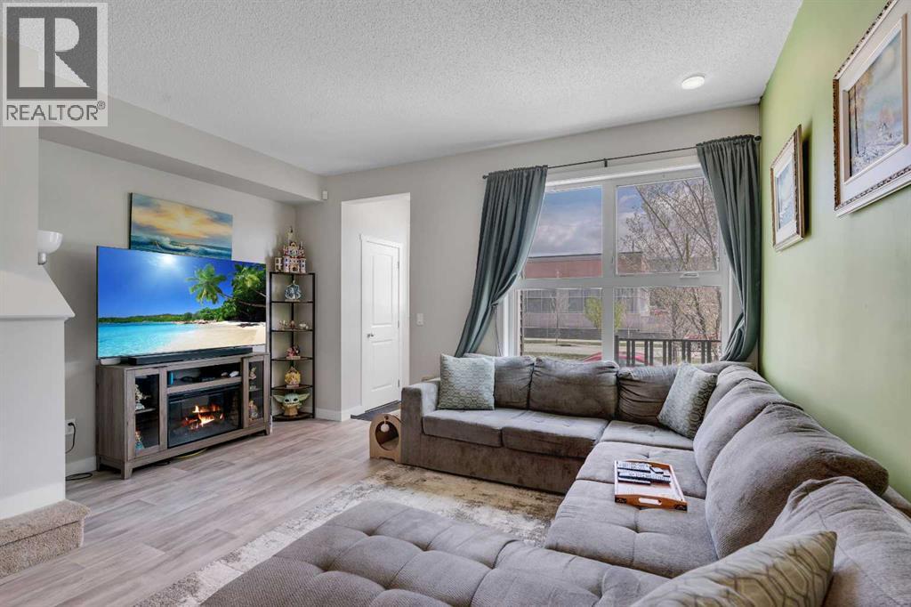 76 Carrington Boulevard NW, Calgary, Alberta  T3P 1K6 - Photo 5 - A2310002