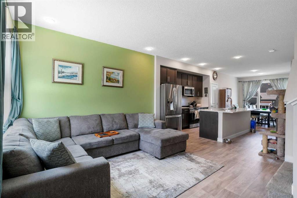 76 Carrington Boulevard NW, Calgary, Alberta  T3P 1K6 - Photo 7 - A2310002