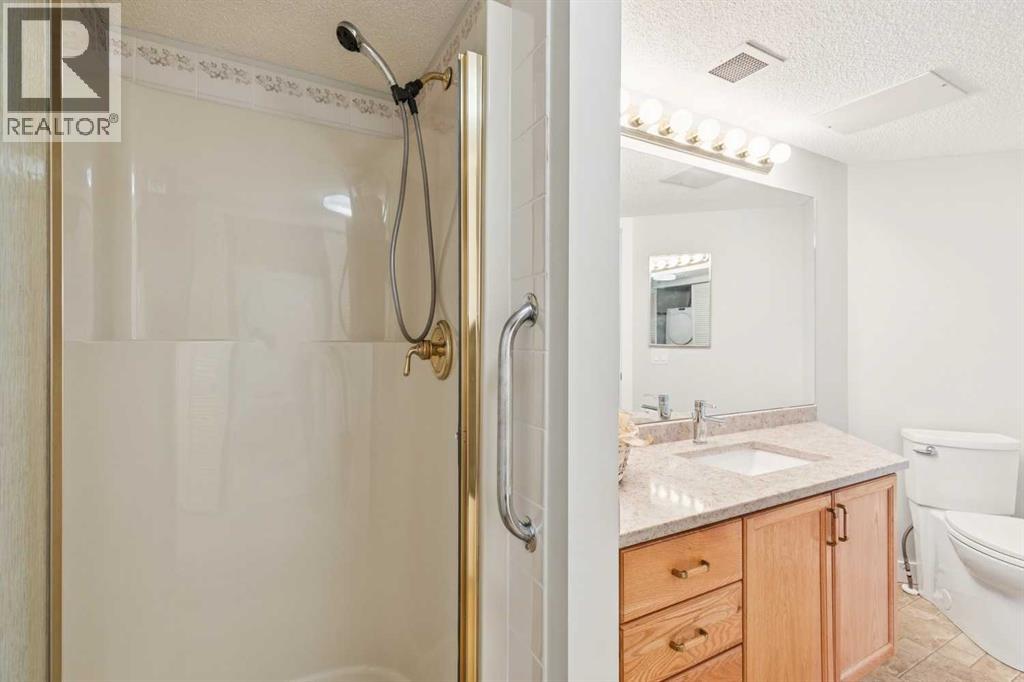 1213, 1213 Sienna Park Green SW, Calgary, Alberta  T3H 3N7 - Photo 33 - A2310946